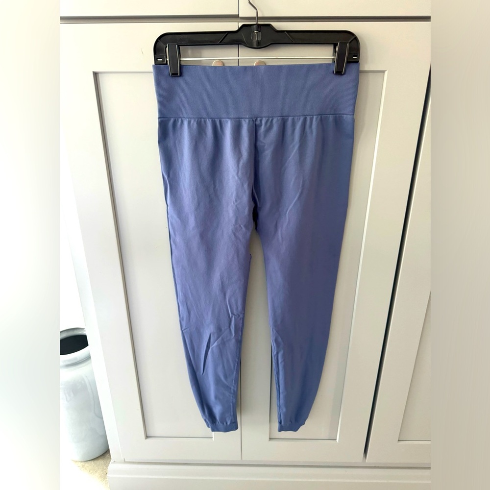 Knix leggings